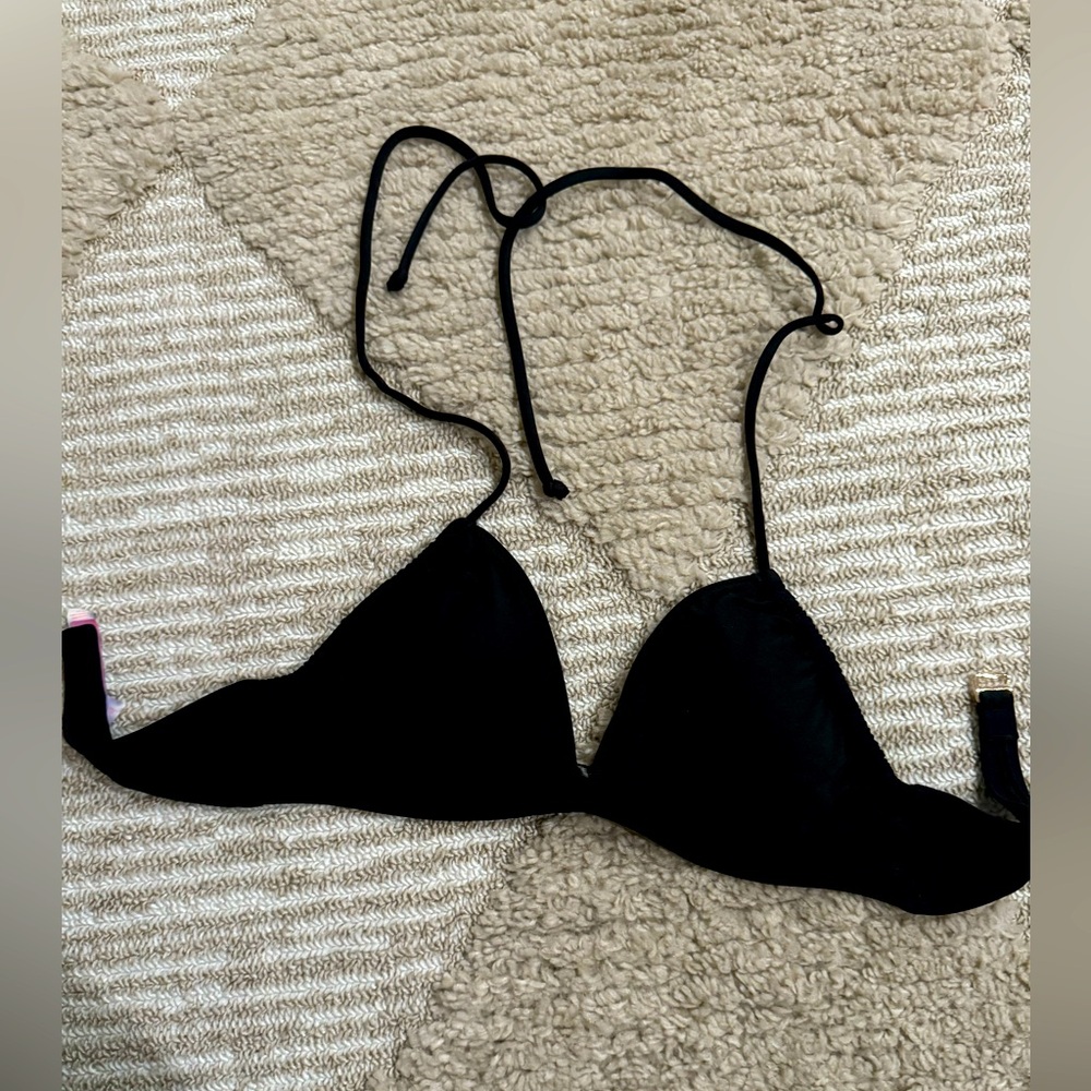 Victoria’s Secret Cute Black Triangle Tie Bikini Top Small